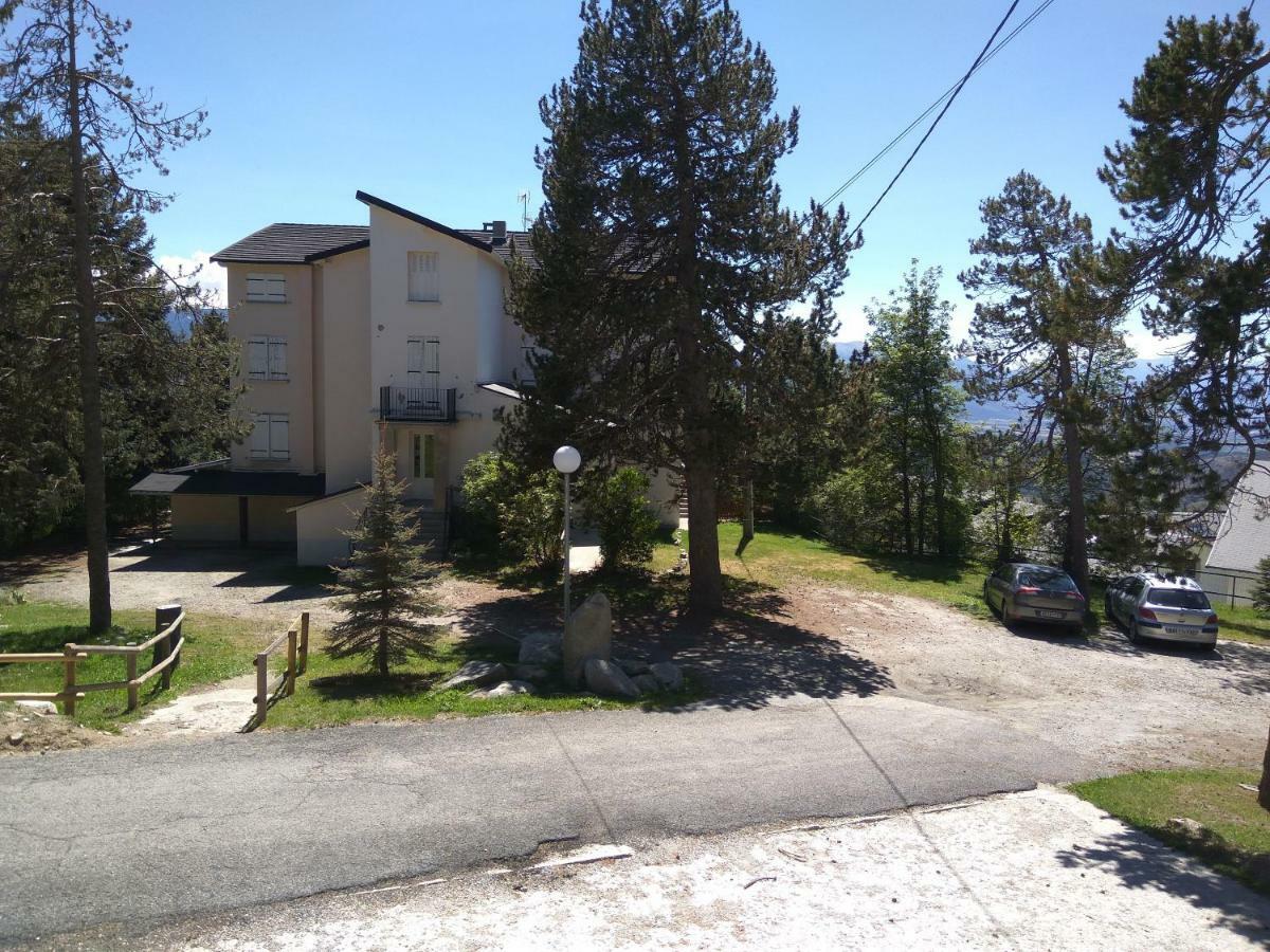 Appartement Grand F3 Terrasse, Vue à Font-Romeu-Odeillo-Via Extérieur photo