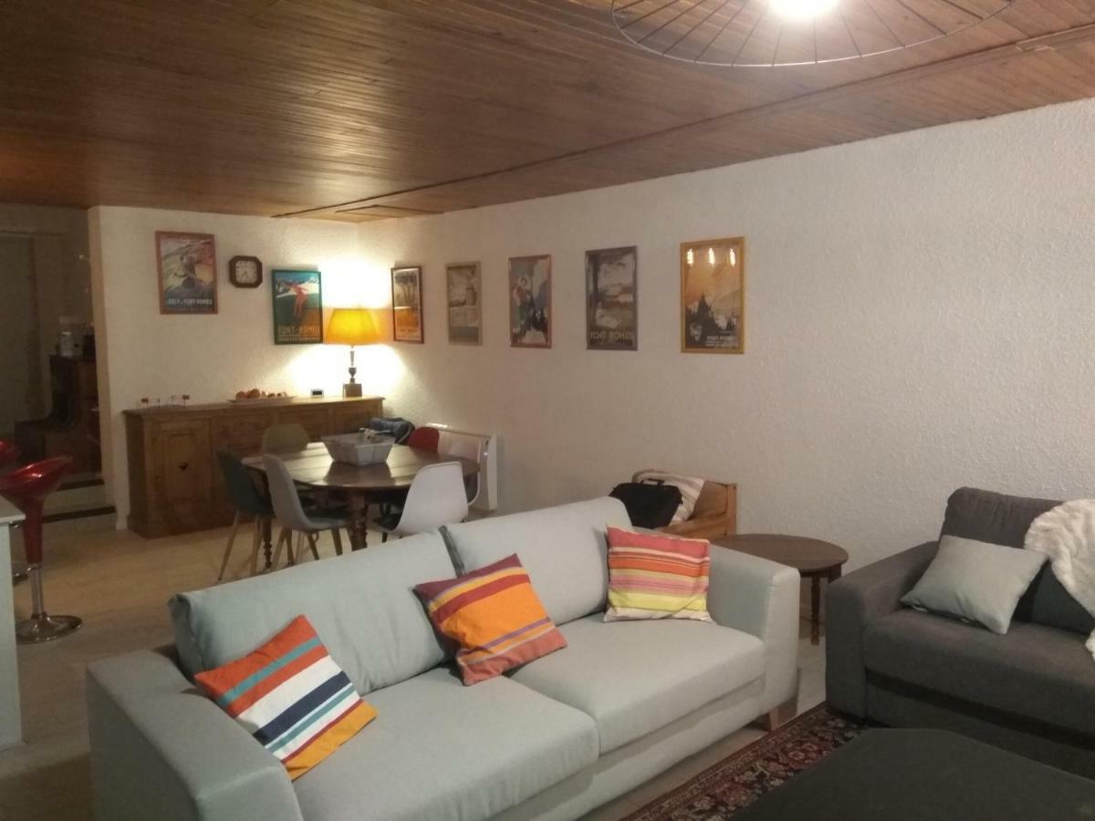 Appartement Grand F3 Terrasse, Vue à Font-Romeu-Odeillo-Via Extérieur photo