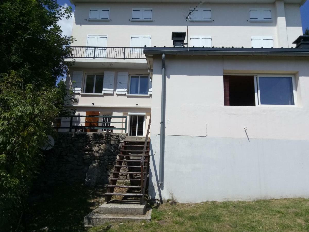 Appartement Grand F3 Terrasse, Vue à Font-Romeu-Odeillo-Via Extérieur photo